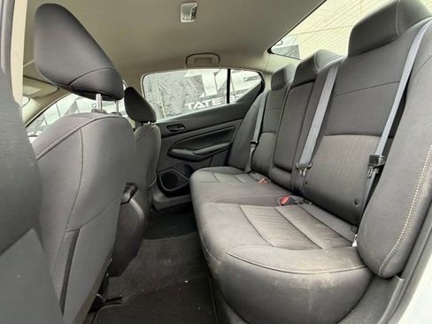 Used 2025 Nissan Altima 2.5 SV FWD image 15