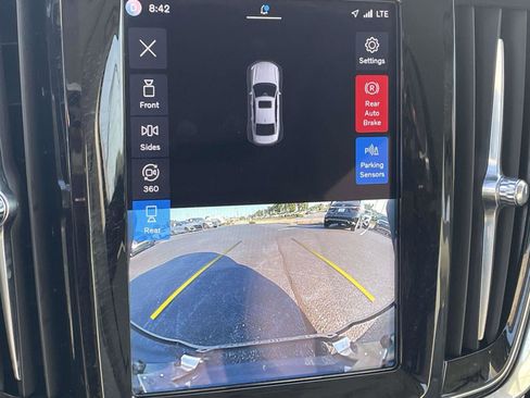 Used 2022 Volvo S90 B6 Inscription w/ Advanced Package AWD/4WD image 27