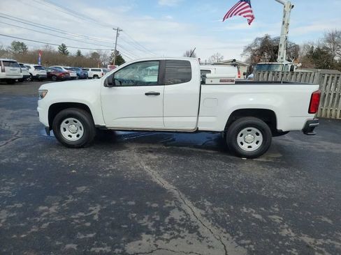 Used 2018 Chevrolet Colorado W/T w/ WT Convenience Package RWD image 6
