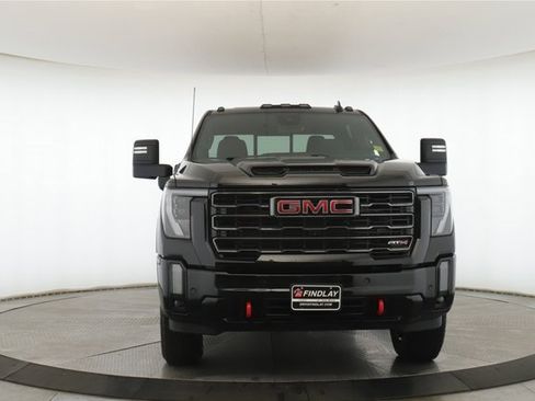 Used 2024 GMC Sierra 2500 AT4 w/ AT4 Premium Plus Package image 12