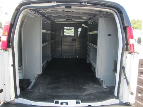 Used 2020 Chevrolet Express 2500 w/ Driver Convenience Package image 2