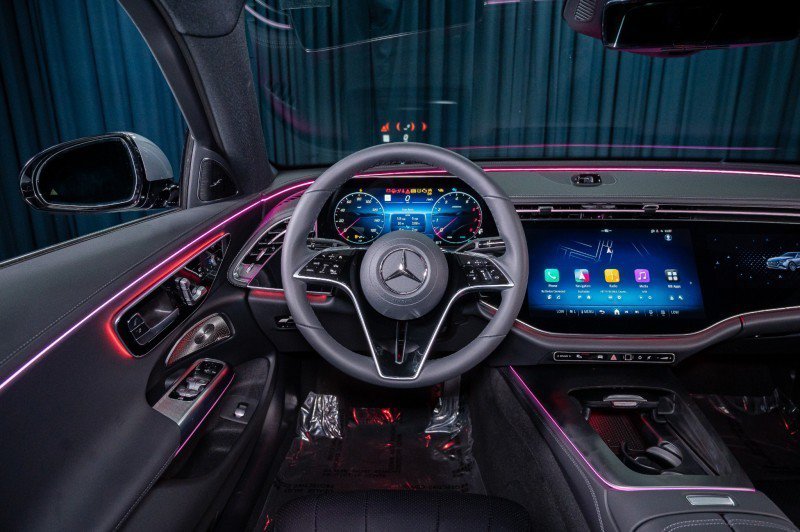 Certified 2026 Mercedes-Benz E 450 4MATIC Sedan image 32