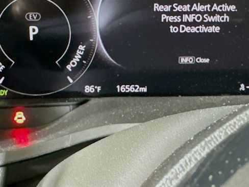 Used 2024 MAZDA CX-90 Plug-In Hybrid w/ Premium Pkg AWD/4WD image 19