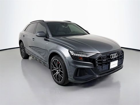 Used 2021 Audi Q8 Premium Plus image 7