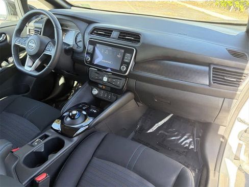 Used 2024 Nissan Leaf SV Plus image 34