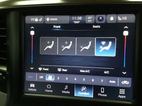 Used 2022 RAM 1500 Laramie image 30