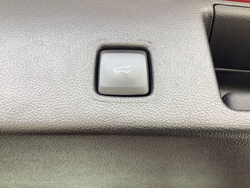 Used 2023 Ford Escape ST-Line w/ Tech Pack #1 AWD/4WD image 15