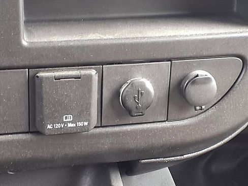 Used 2021 Chevrolet Express 3500 w/ Power Convenience Package image 18
