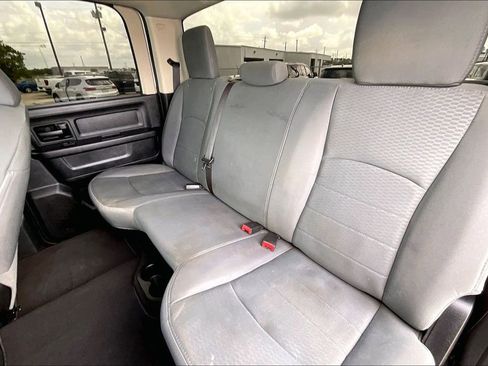 Used 2014 RAM 2500 Tradesman w/ Chrome Appearance Group AWD/4WD image 18