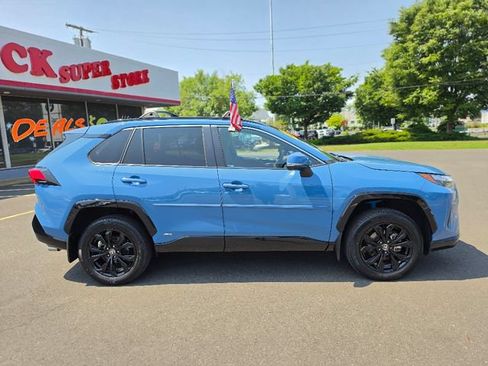 Used 2023 Toyota RAV4 SE w/ Convenience Package AWD/4WD image 8