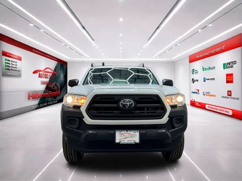 Used 2019 Toyota Tacoma SR RWD image 2