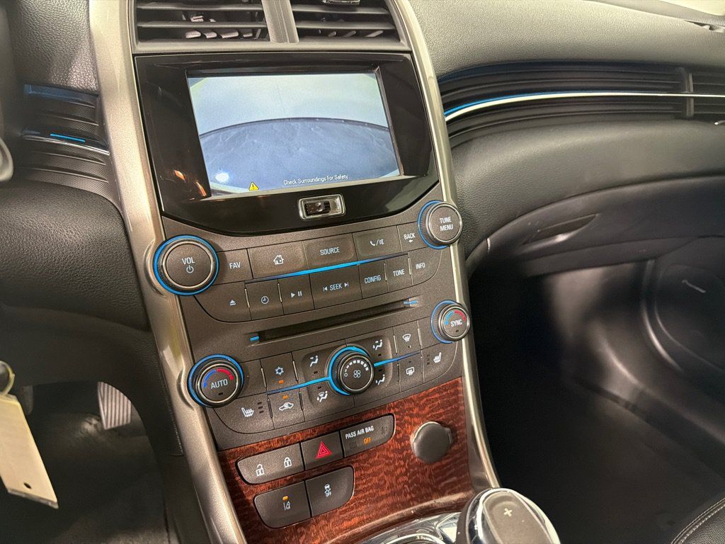 Used 2013 Chevrolet Malibu LT FWD image 15