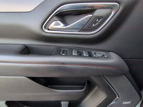 Used 2022 Chevrolet Tahoe RST w/ Luxury Package image 13