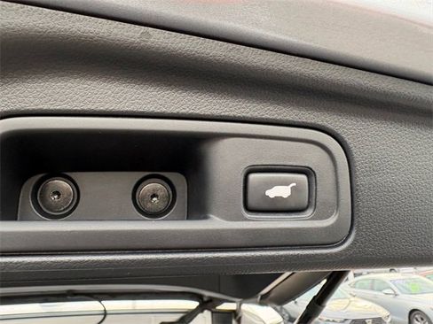 Used 2020 Honda Pilot Elite image 27