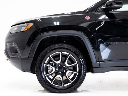 Certified 2024 Jeep Compass Trailhawk AWD/4WD image 29