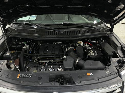 Used 2018 Ford Explorer Limited w/ Equipment Group 301A image 27