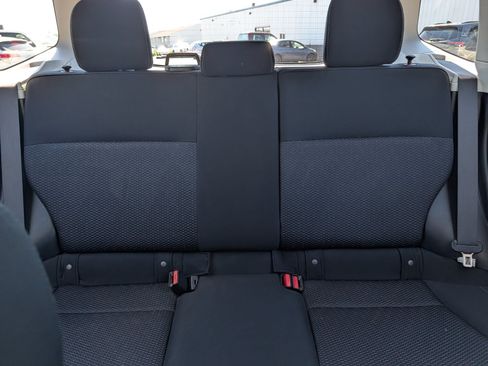 Used 2017 Subaru Forester 2.5i AWD/4WD image 13