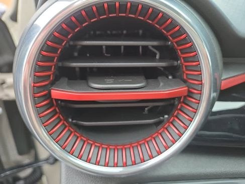 New 2026 Chevrolet Trax RS w/ Driver Confidence Package image 17