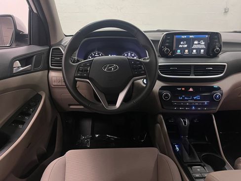 Used 2020 Hyundai Tucson Sport FWD image 14