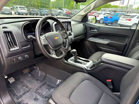 Used 2020 Chevrolet Colorado LT w/ LT Convenience Package AWD/4WD image 17