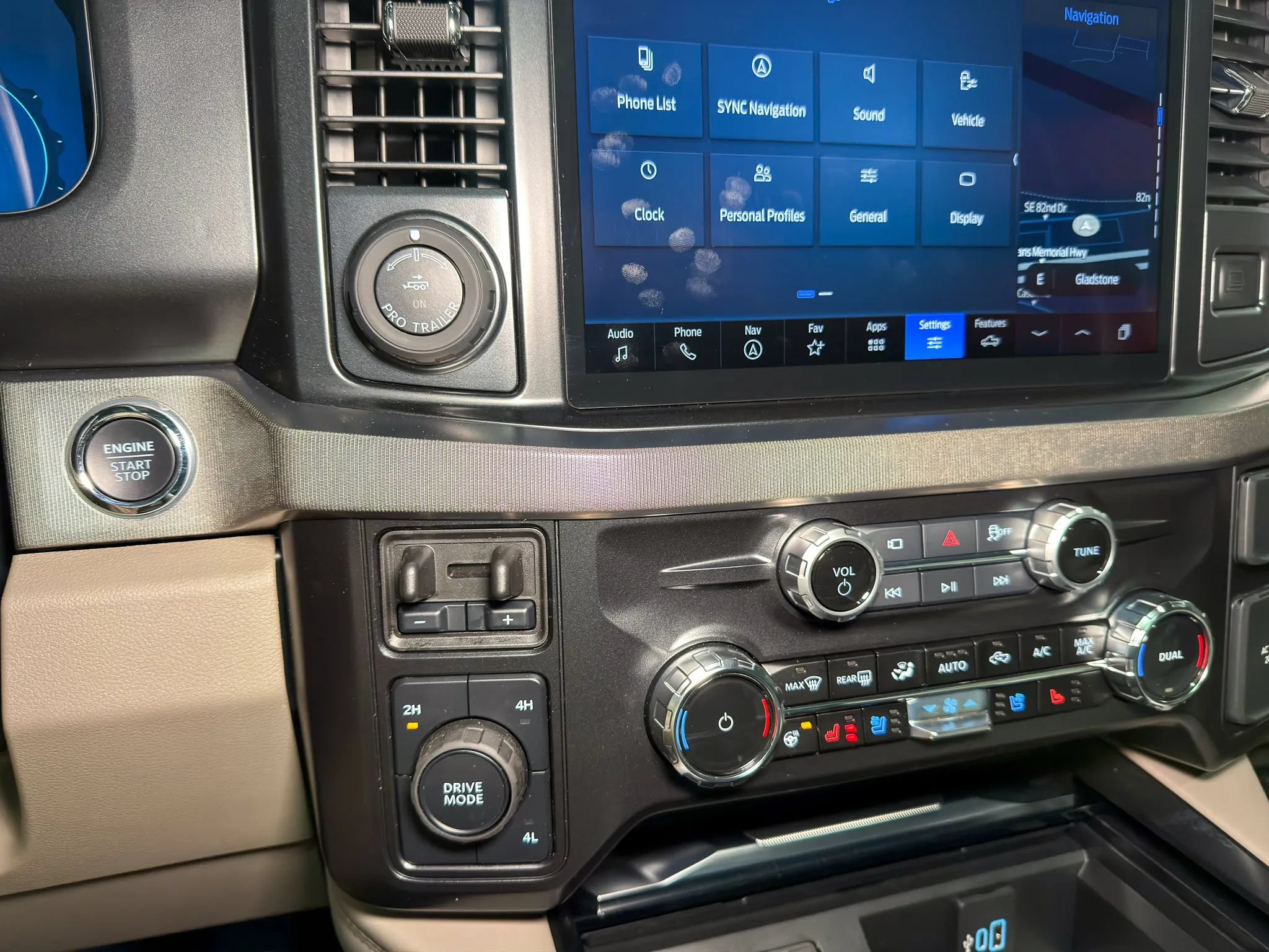 Used 2026 Ford F450 Platinum w/ Platinum Plus Package AWD/4WD image 30