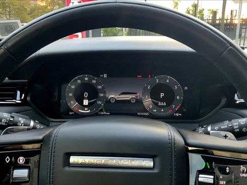 Used 2026 Land Rover Range Rover Velar Dynamic SE image 25