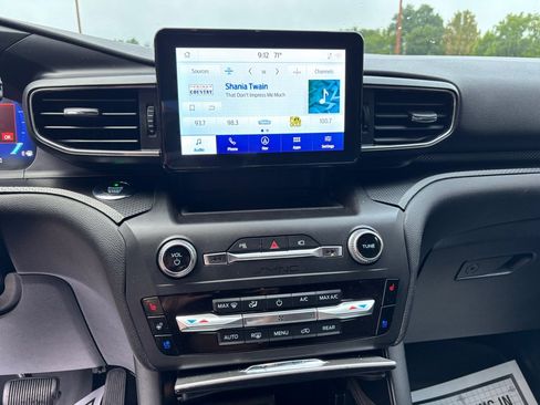 Used 2020 Ford Explorer ST AWD/4WD image 25