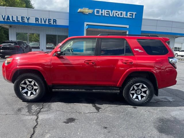 Used 2023 Toyota 4Runner TRD Off-Road Premium AWD/4WD image 7