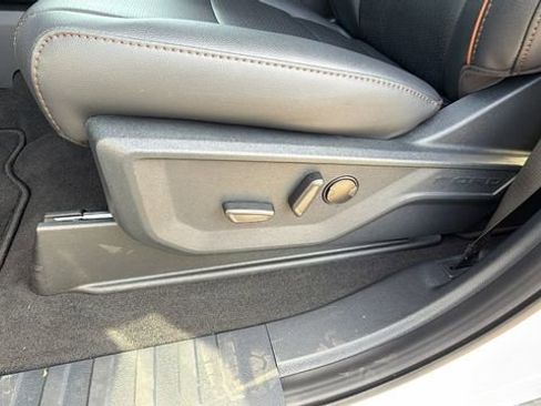 New 2026 Ford F350 Lariat w/ FX4 Off-Road Package image 23