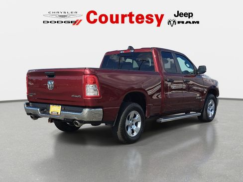 Used 2023 RAM 1500 Big Horn AWD/4WD image 4