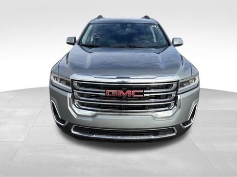 Certified 2023 GMC Acadia SLE w/ Driver Convenience Package image 8