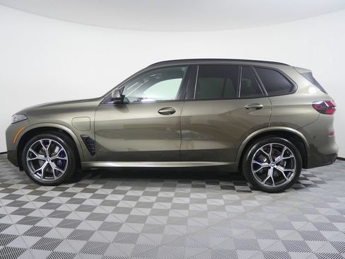 Used 2026 BMW X5 xDrive50e w/ Executive Package AWD/4WD image 2