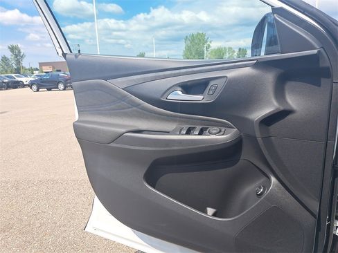 New 2025 Buick Envista Sport Touring w/ Convenience II Package image 27
