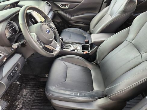 Used 2019 Subaru Forester Limited w/ Popular Package #3 image 13