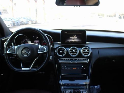 Used 2015 Mercedes-Benz C 300 4MATIC Sedan image 11