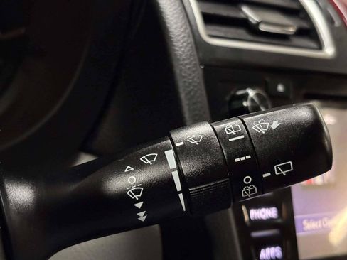 Used 2016 Subaru Forester 2.5i Premium w/ All-Weather Package AWD/4WD image 31