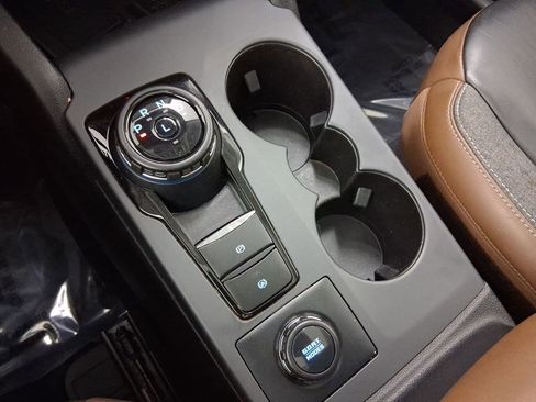 Used 2023 Ford Bronco Sport Outer Banks w/ Tech Package image 26