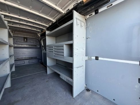 Used 2023 Mercedes-Benz Sprinter 2500 image 13