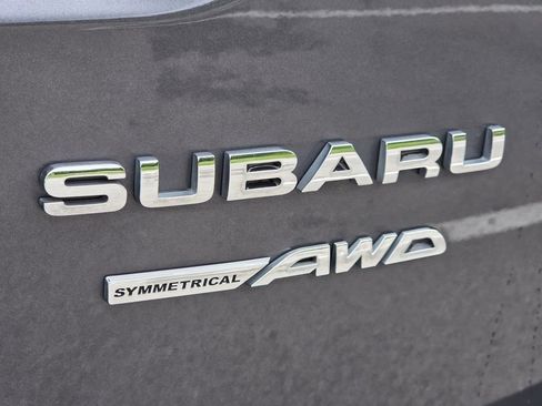 Used 2023 Subaru Outback Touring AWD/4WD image 8