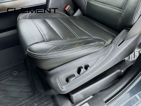 Used 2019 GMC Sierra 3500 Denali w/ Duramax Plus Package image 29