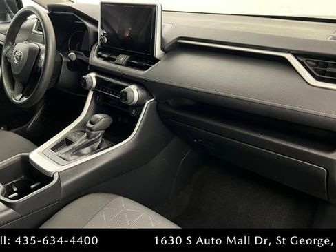 Used 2024 Toyota RAV4 XLE image 24