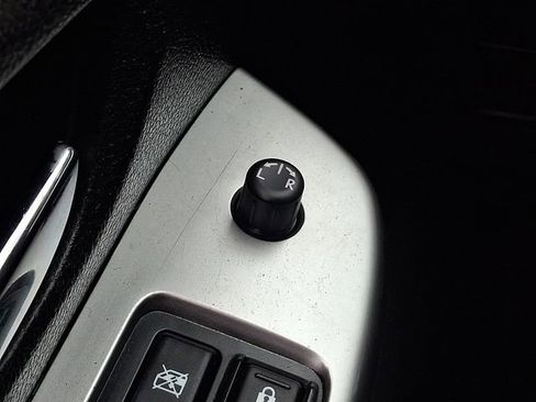 Used 2015 Subaru Impreza 2.0i Sport Premium image 29