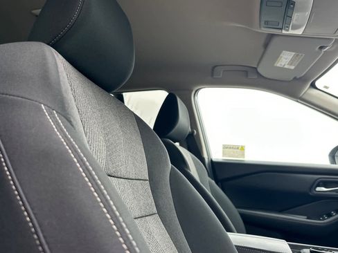 Certified 2026 Nissan Rogue SV w/ Cold Weather Package image 20