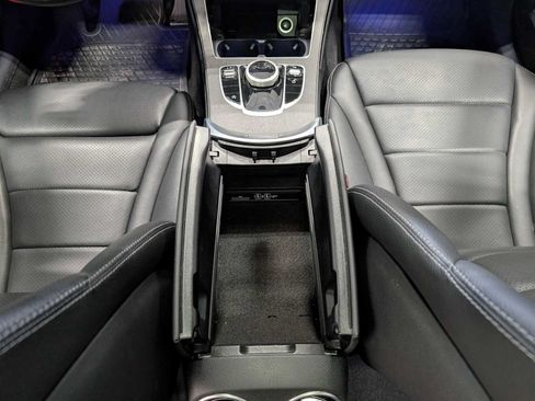 Certified 2021 Mercedes-Benz C 300 4MATIC Sedan image 21