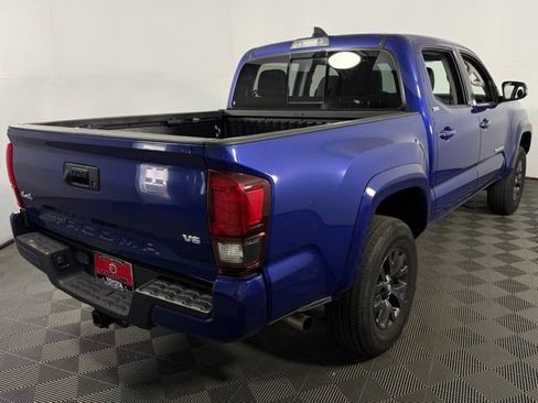 Used 2023 Toyota Tacoma SR5 w/ Technology Package image 8