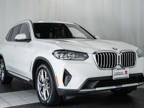 Used 2023 BMW X3 xDrive30i w/ Premium Package AWD/4WD image 1