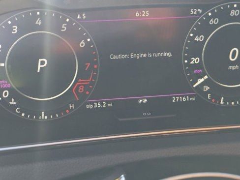 Used 2019 Volkswagen Golf R 4-Door image 5