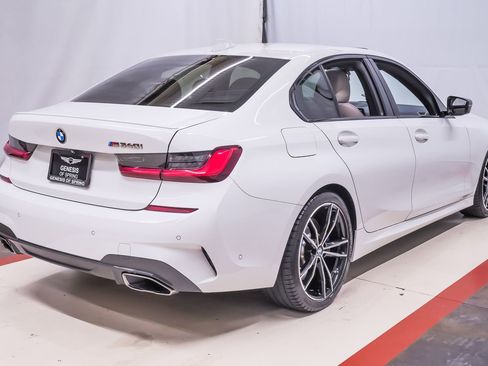 Used 2020 BMW M340i image 6