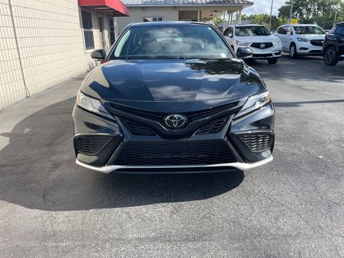 Used 2024 Toyota Camry XSE FWD image 7