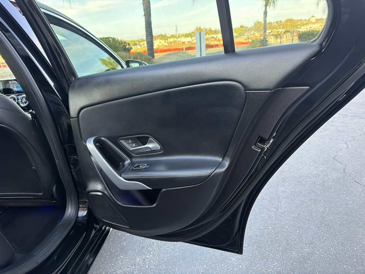 Used 2019 Mercedes-Benz A 220 image 25